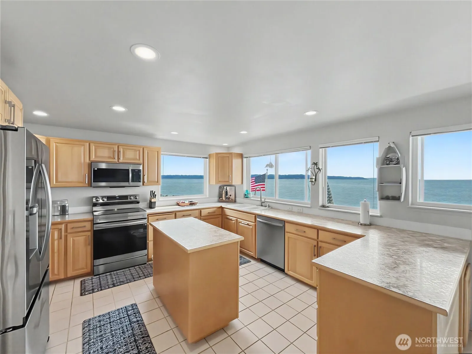 Property photo for 41 H S Beach Way, Hat Island photo 5