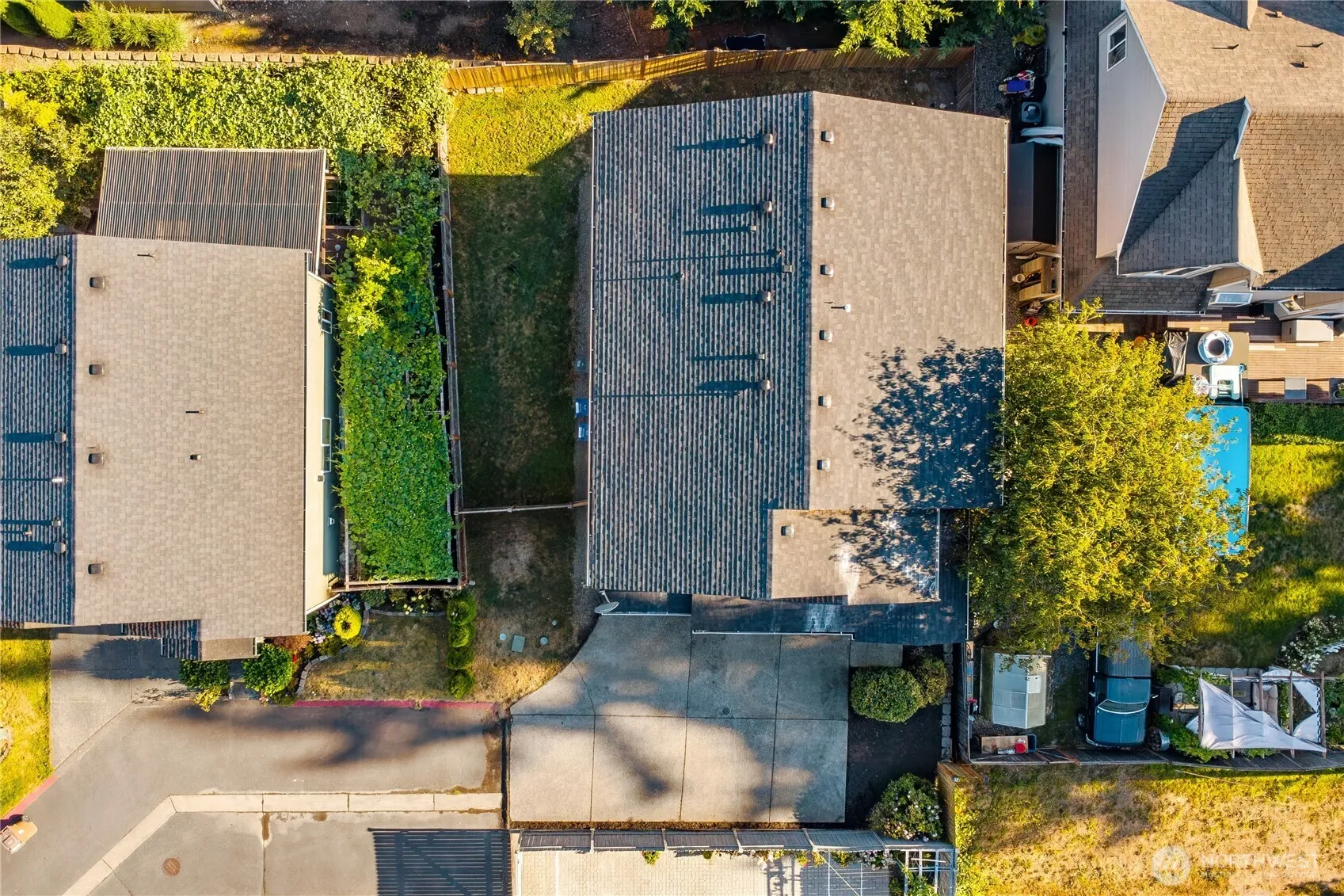 Property photo for 1418 E 68th Street Ct, Tacoma photo 5