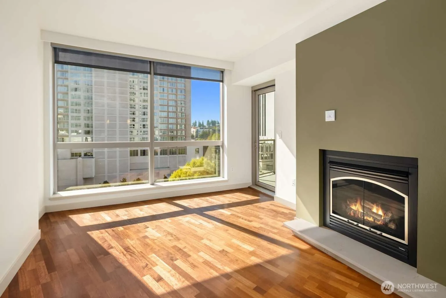 Property photo for 10610 Ne 9th Place #903, Bellevue
