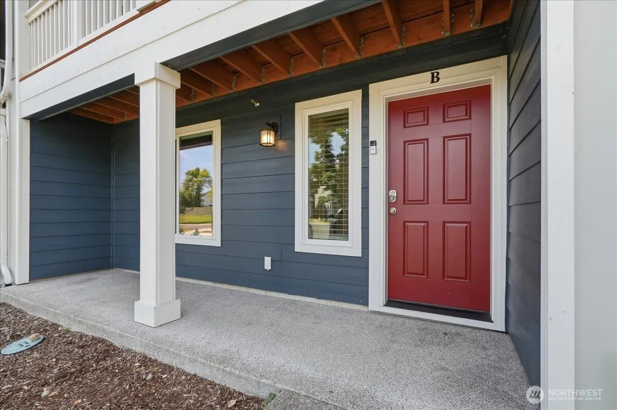 Property photo for 3244 Juno Court Ne #b, Olympia photo 2