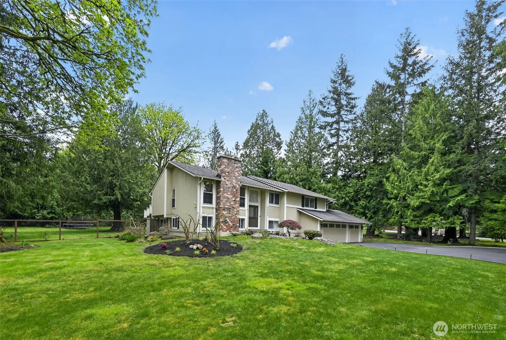 Property photo for 20009 Se 20th Place, Sammamish photo 3