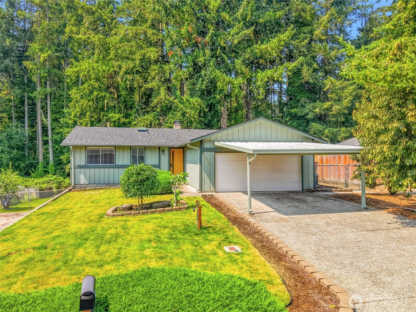 Property photo for 10708 116th Avenue Sw, Lakewood