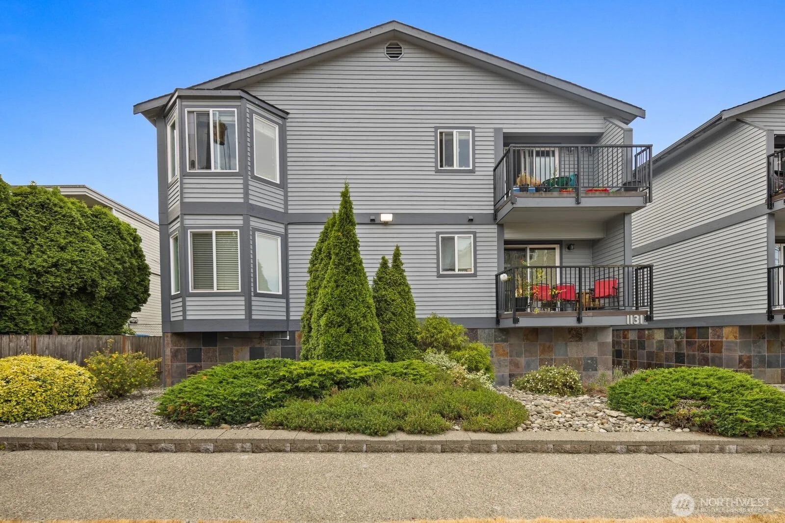 Property photo for 1131 N 93rd Street #6, Seattle
