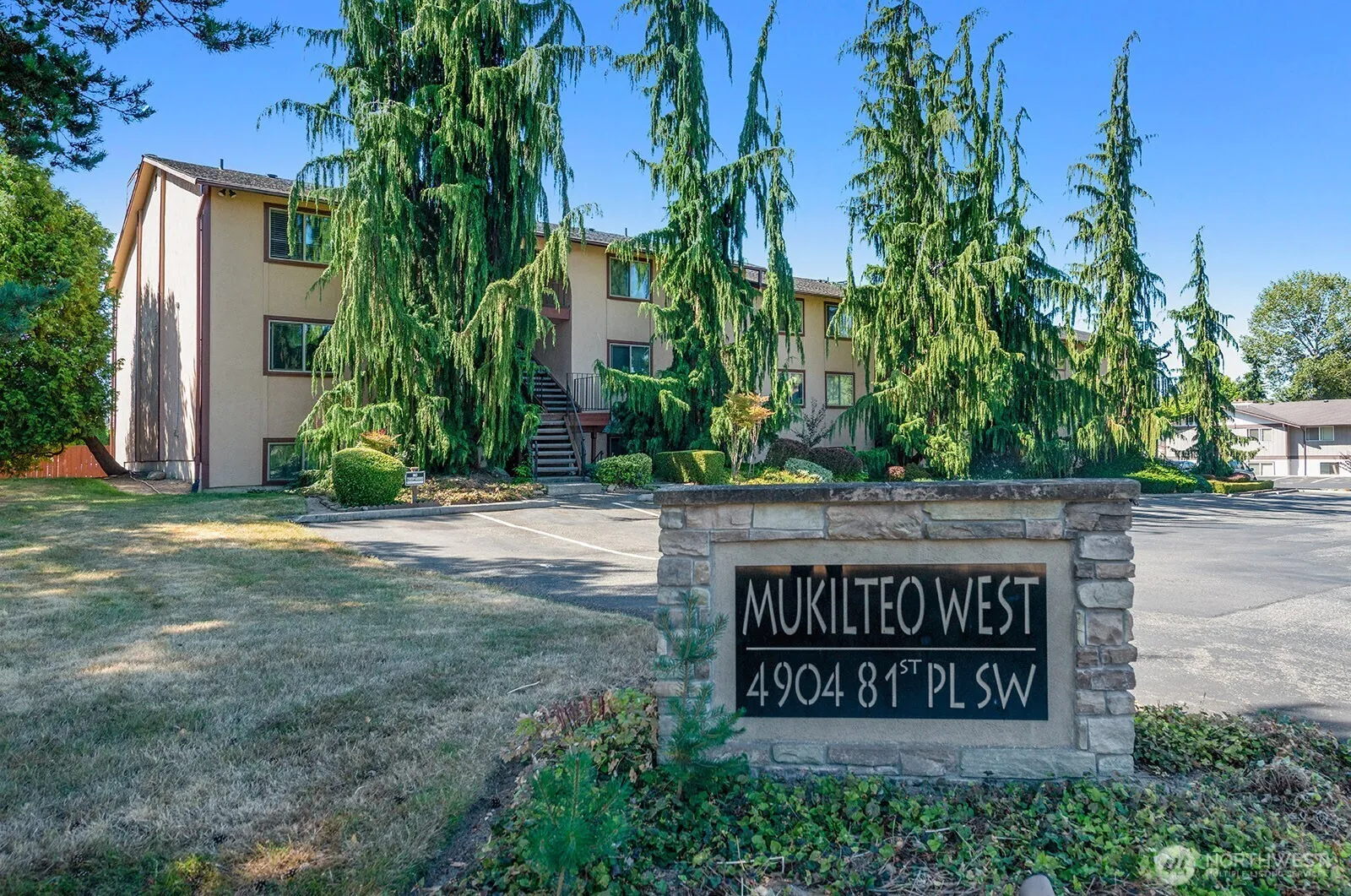 Property photo for 4904 81st Place Sw #105, Mukilteo photo 2