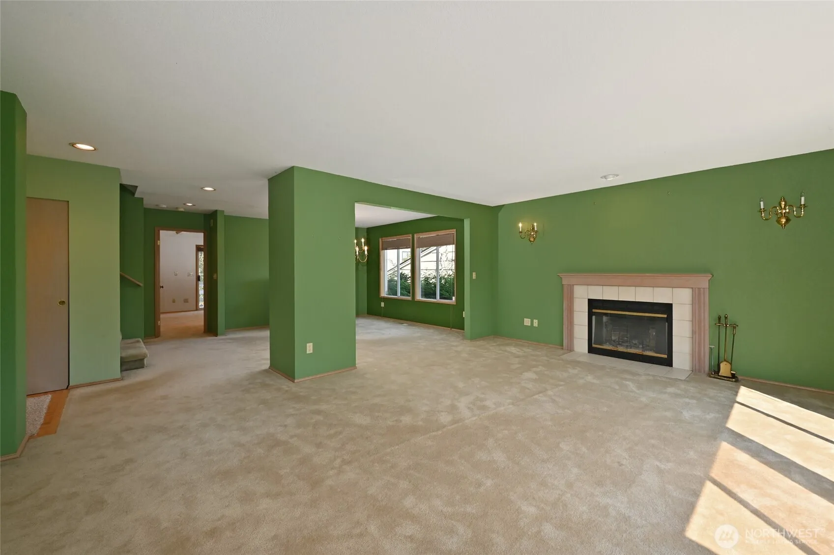Property photo for 4407 30th Avenue W, Seattle photo 5