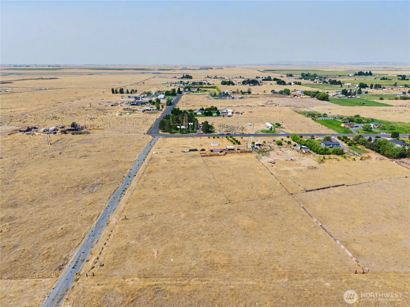 Property photo for 9625 Rd H.8 Ne, Moses Lake photo 5
