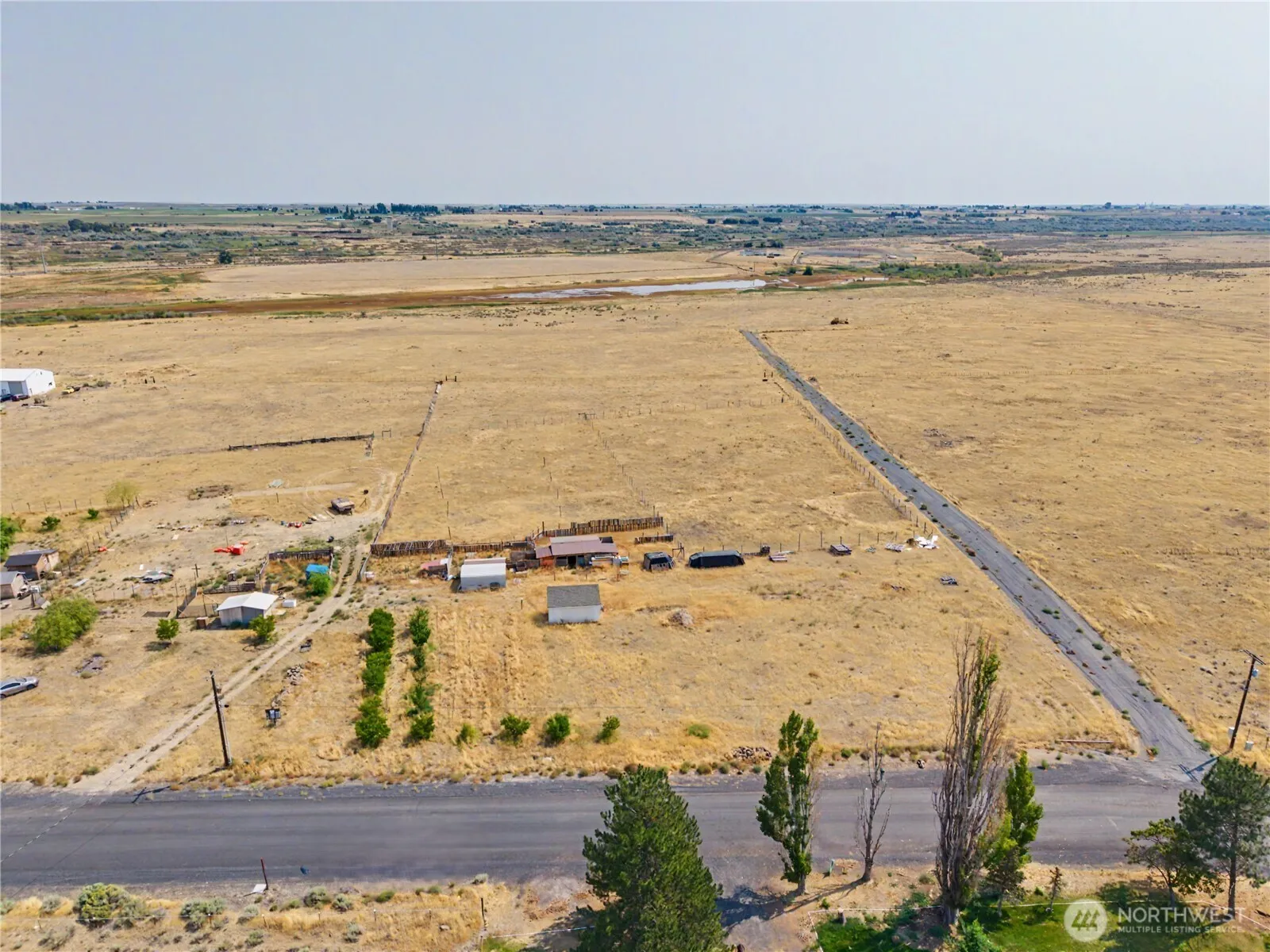 Property photo for 9625 Rd H.8 Ne, Moses Lake photo 2