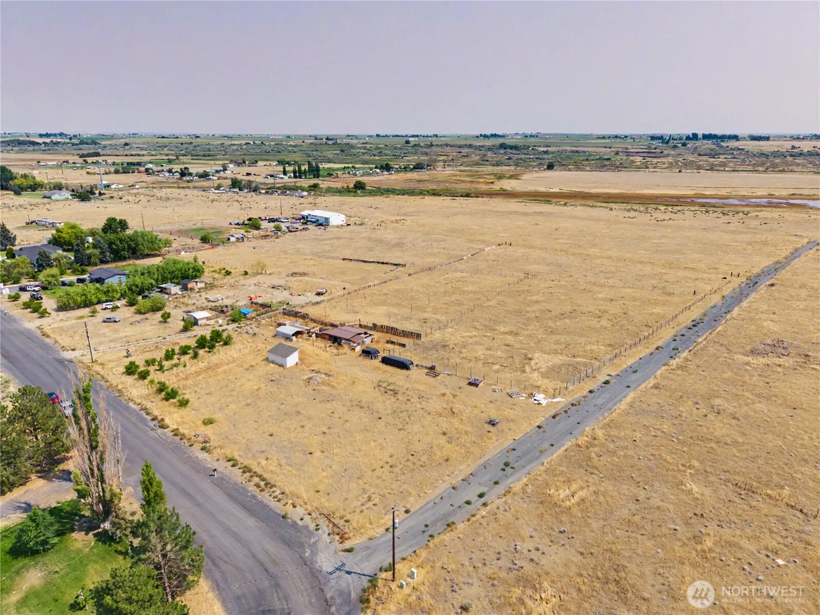 Property photo for 9625 Rd H.8 Ne, Moses Lake photo 3