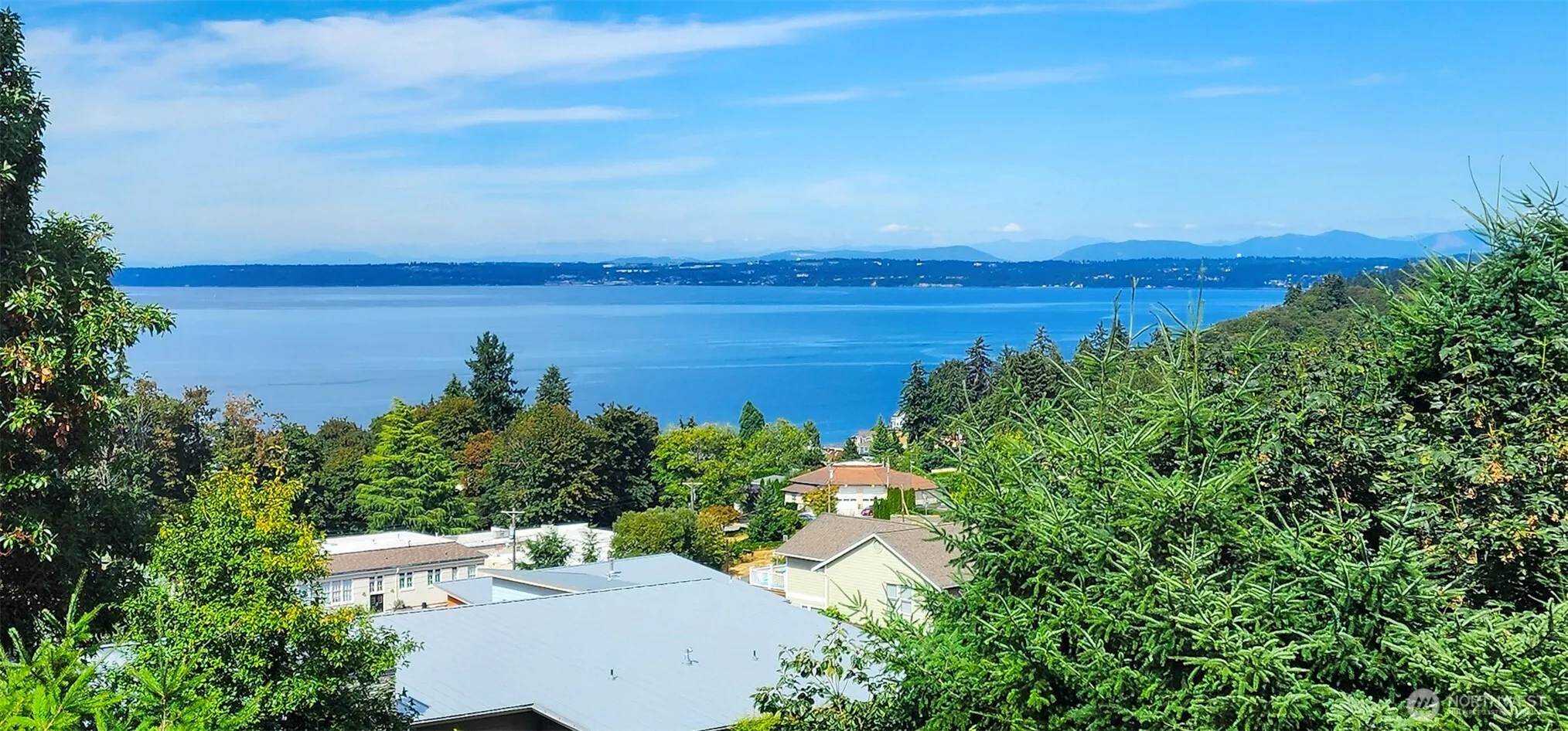 Property photo for 6329 Dash Point Boulevard Ne, Tacoma