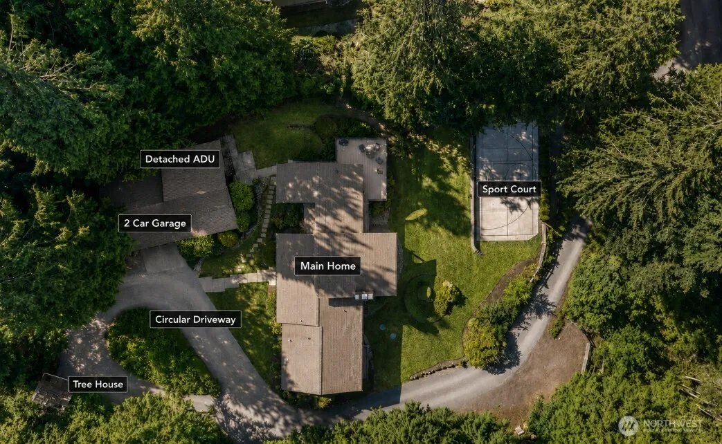 Property photo for 25007 Se Mirrormont Way, Issaquah