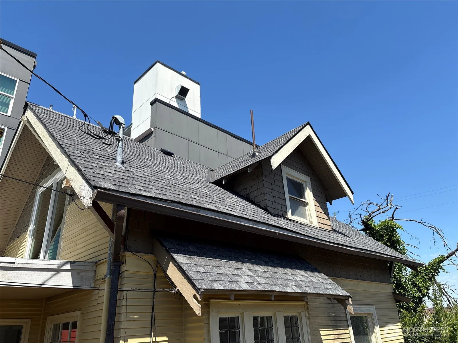 Property photo for 139 Nw 85th St, Seattle photo 4