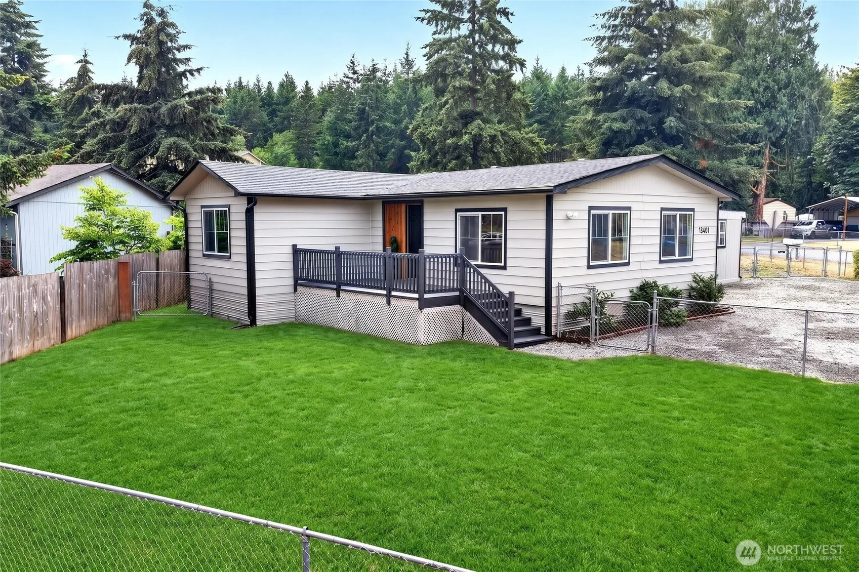 Property photo for 13401 215th Avenue E, Bonney Lake photo 2
