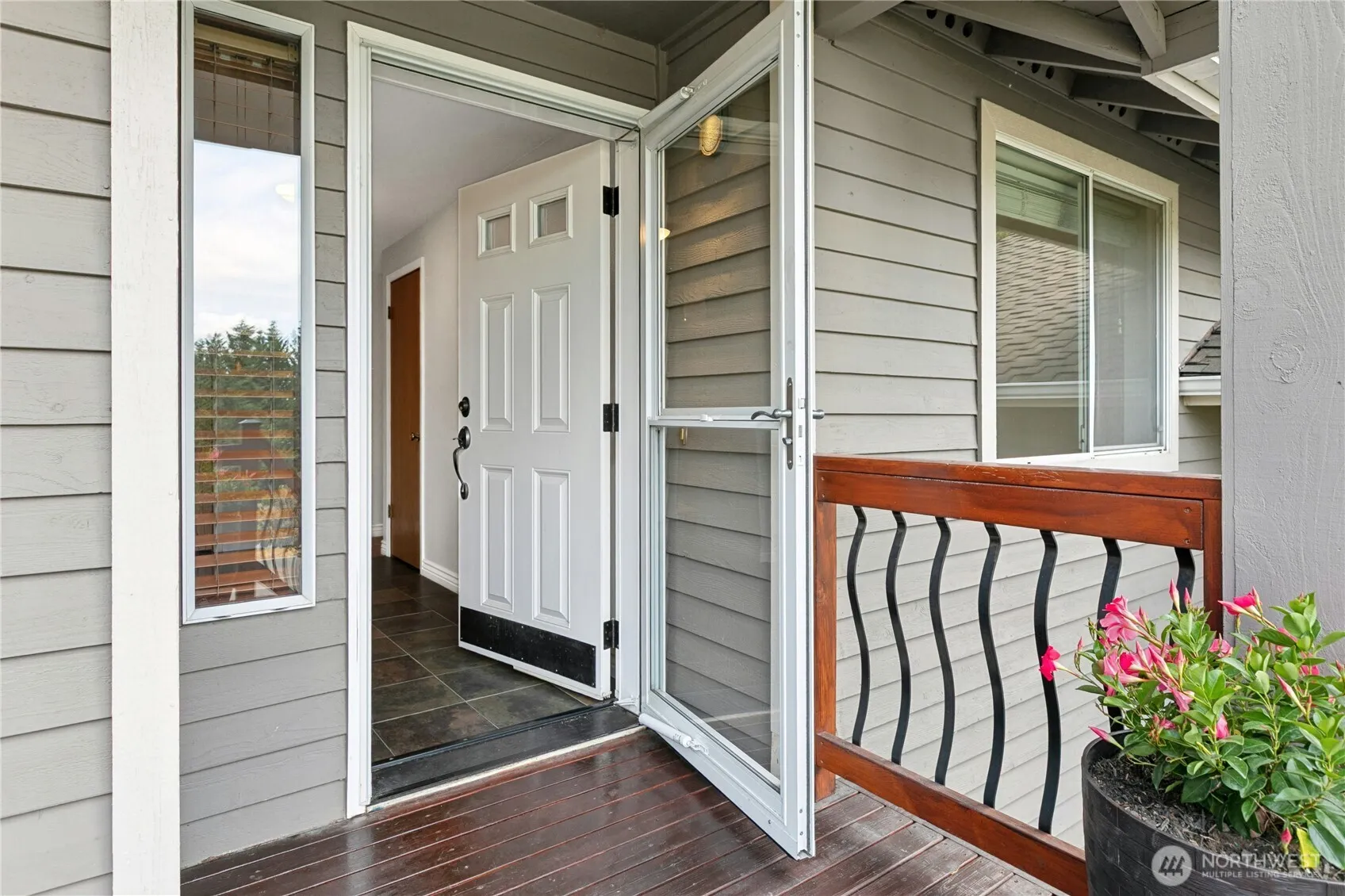 Property photo for 18201 Vineway Place, Arlington photo 3