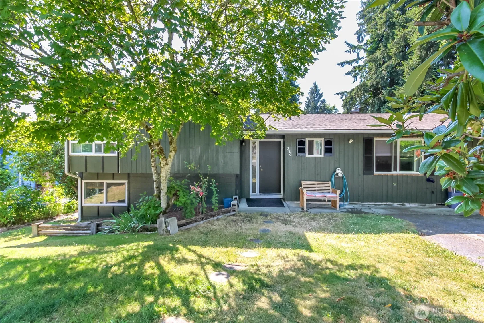 Property photo for 2633 Lake Youngs Court Se, Renton