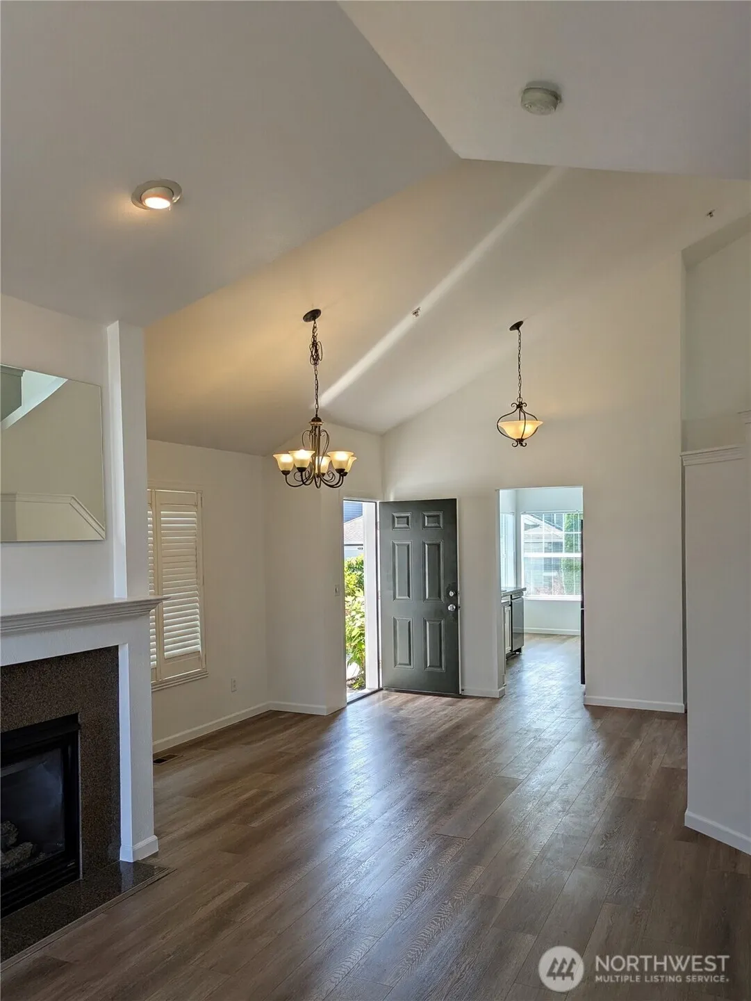 Property photo for 1221 65th Street Se #103, Auburn photo 2