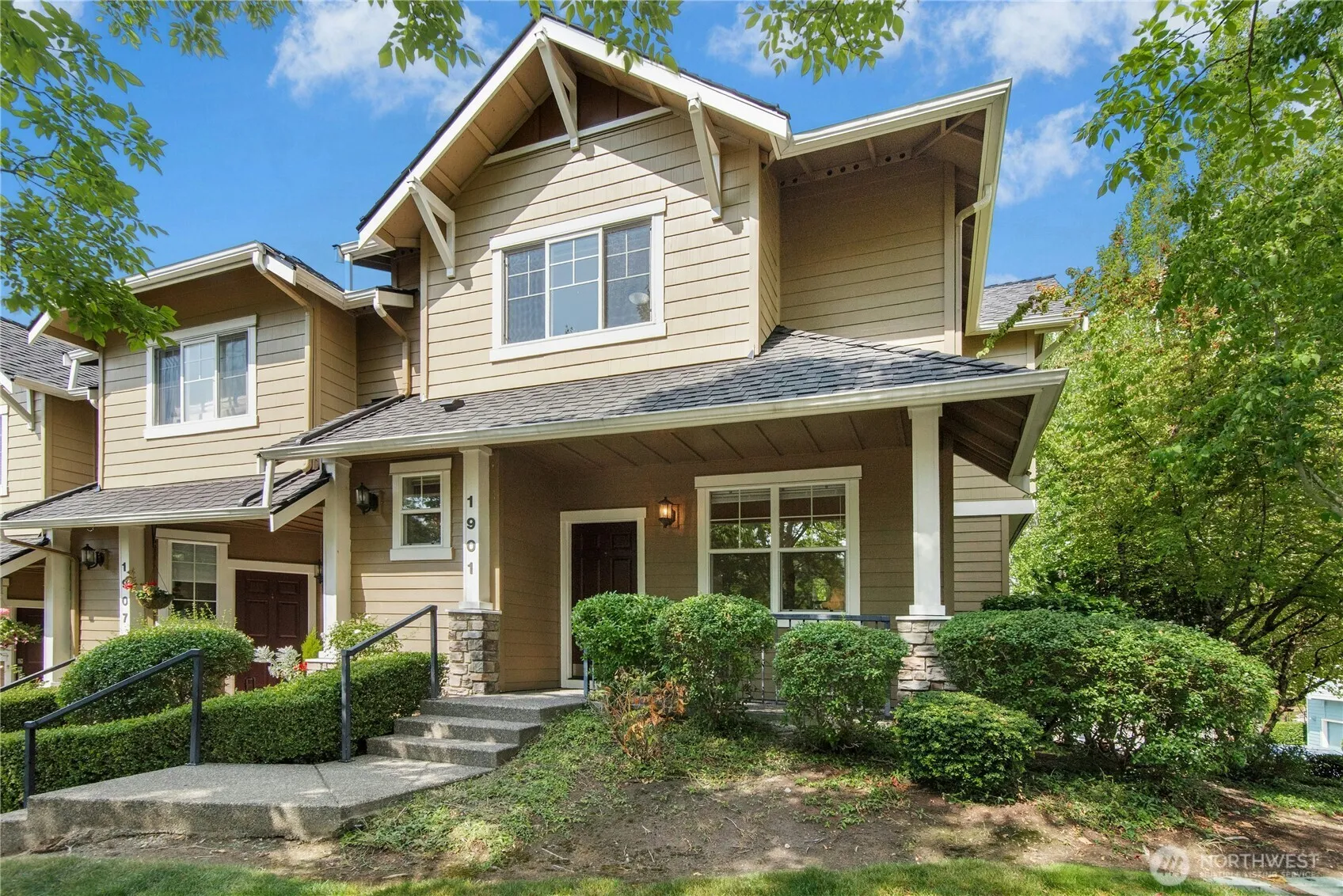 Property photo for 1901 Ne Killian Lane, Issaquah