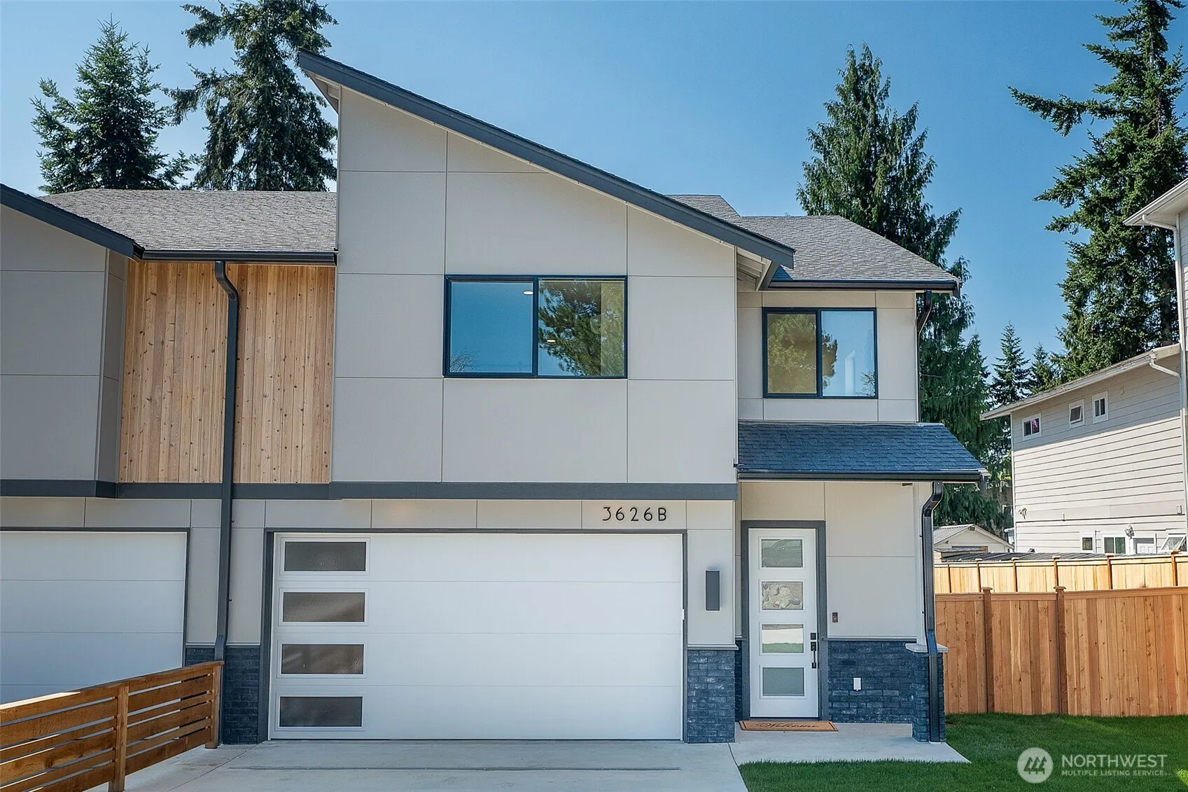Property photo for 3626 191st Place Sw #b, Lynnwood