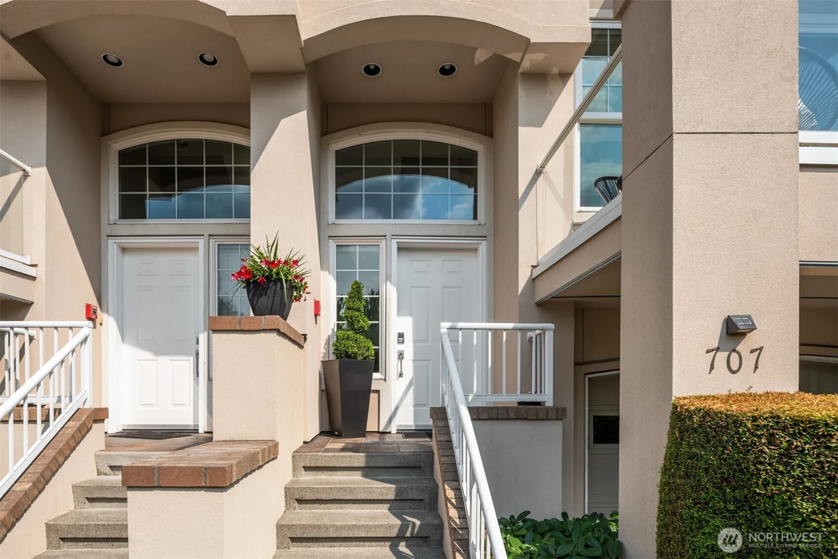 Property photo for 701 9th Avenue S #707, Kirkland photo 2