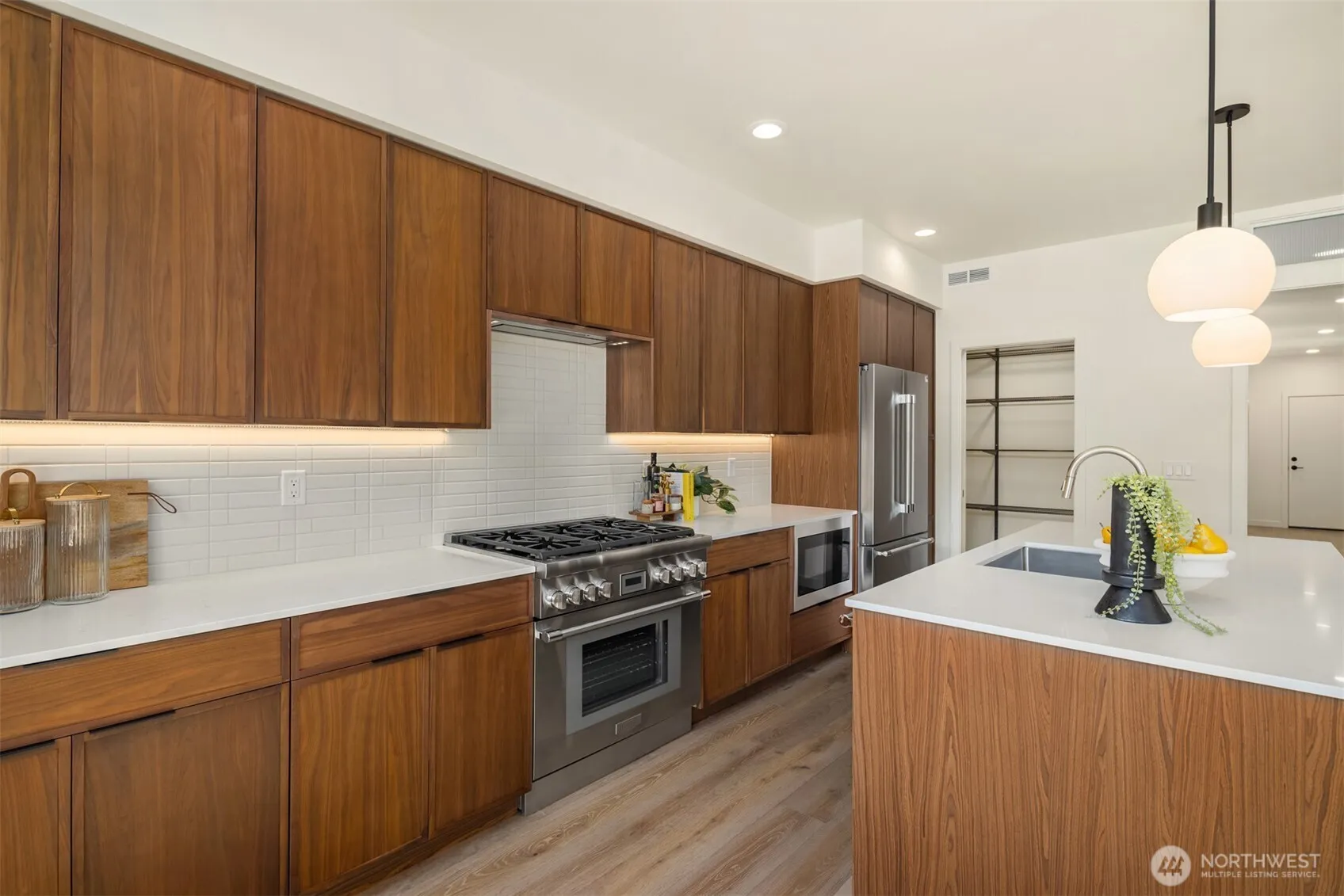 Property photo for 4530 Ne 55th Street, Seattle photo 5