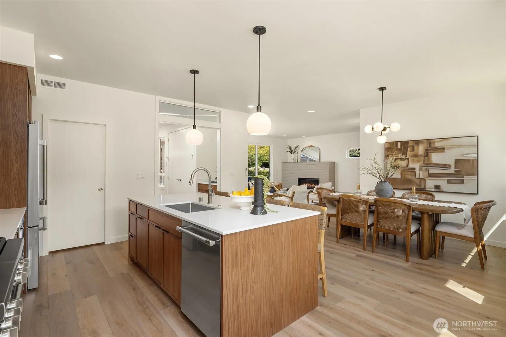 Property photo for 4530 Ne 55th Street, Seattle photo 5