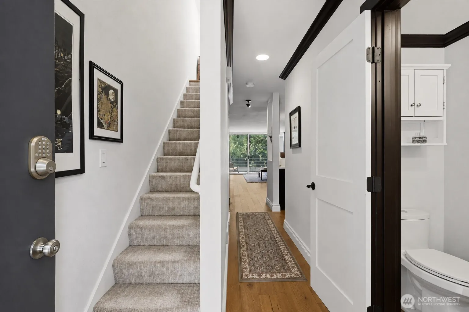 Property photo for 17001 Inglewood Road Ne #n208, Kenmore photo 4