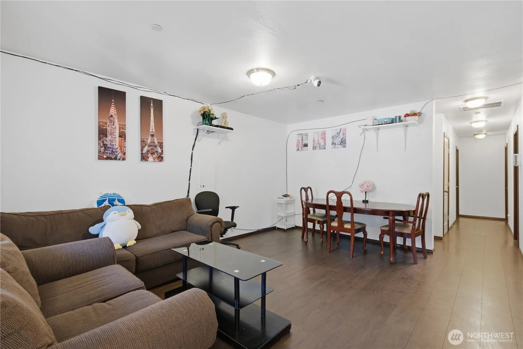 Property photo for 16068 Greenwood Avenue N, Shoreline photo 3