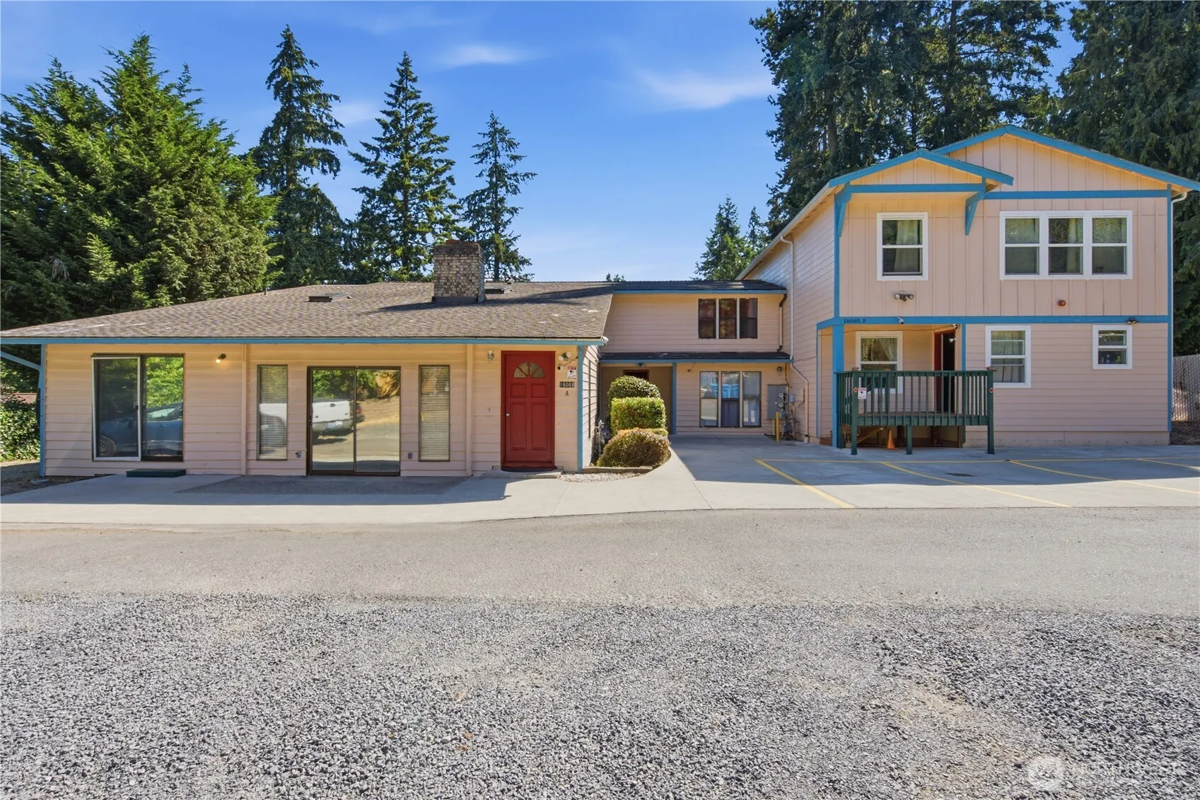 Property photo for 16068 Greenwood Avenue N, Shoreline