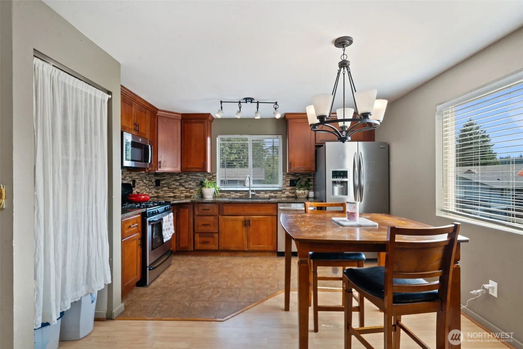 Property photo for 2882 Rocky Creek Lane Se, Port Orchard photo 4