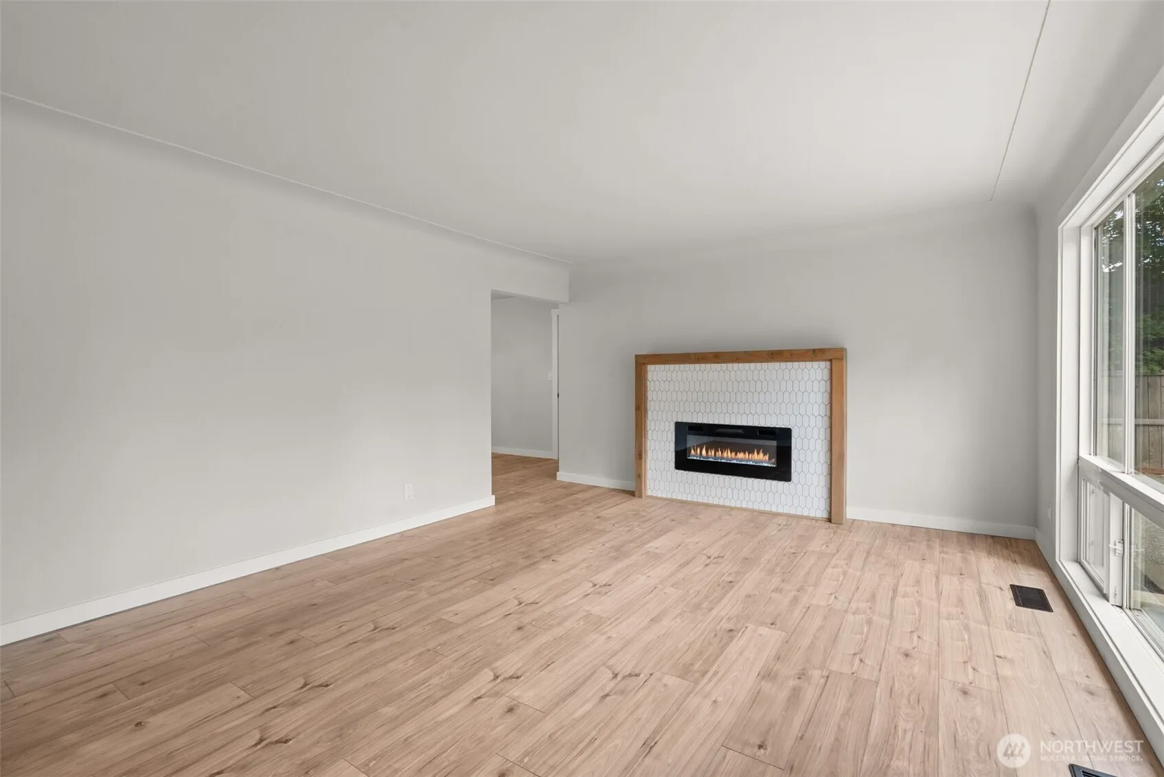 Property photo for 1215 Hall Street Se, Lacey photo 5