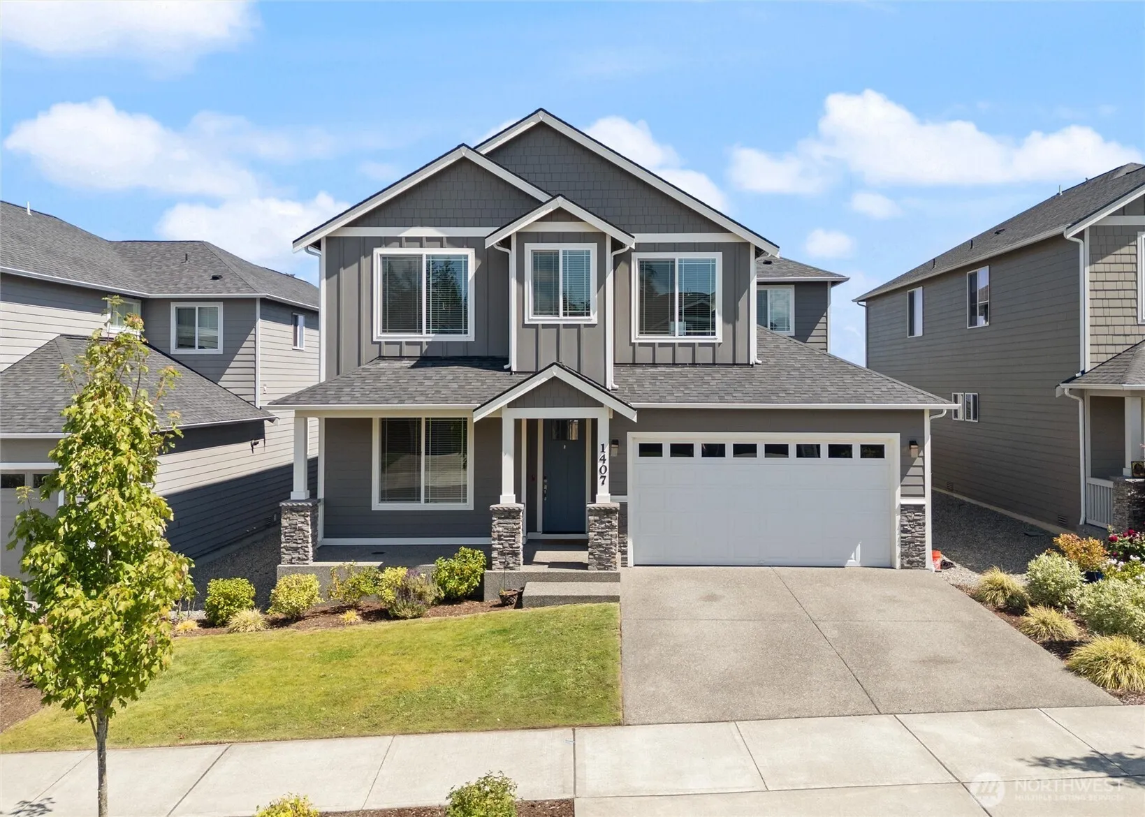 Property photo for 1407 Baker Heights Loop, Bremerton