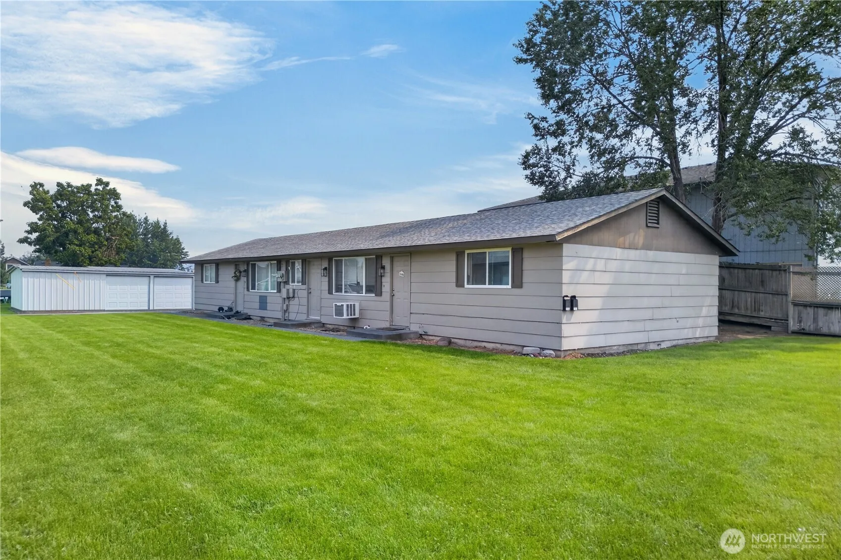 Property photo for 1141 1143 Cascade Avenue, Moses Lake