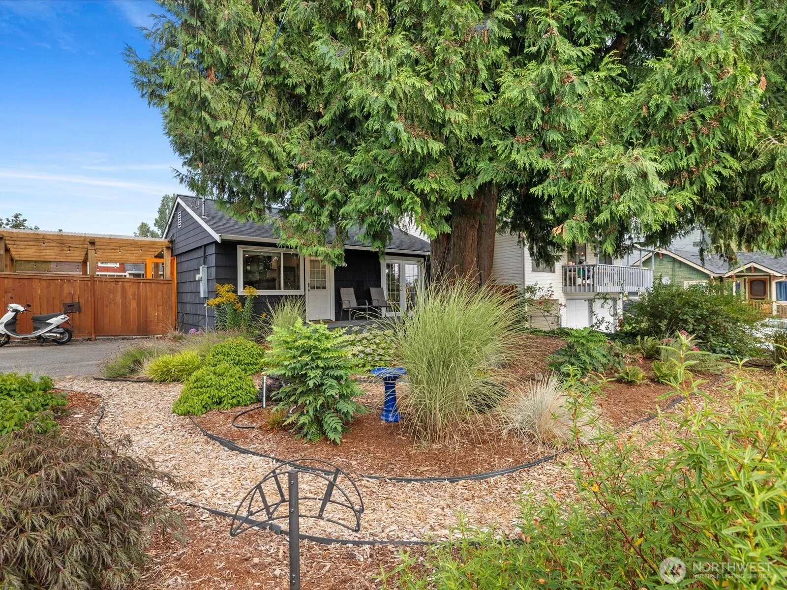 Property photo for 7559 19th Avenue Sw, Seattle