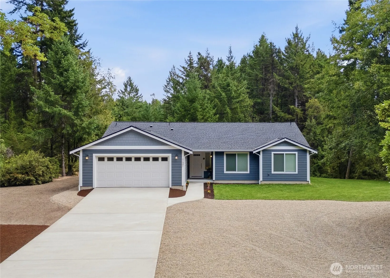 Property photo for 11201 Helena Trail Sw, Port Orchard
