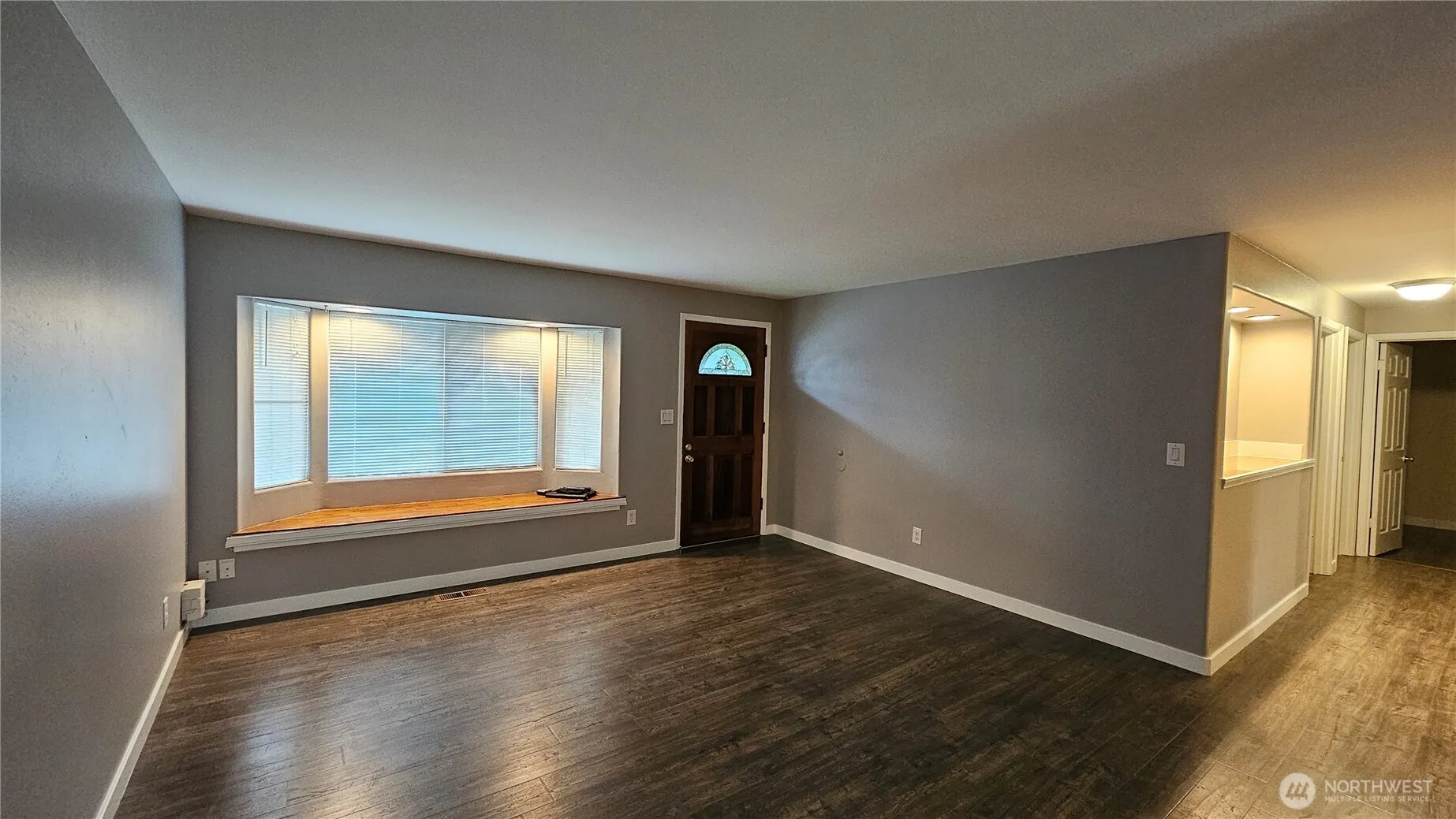 Property photo for 12828 111th Avenue Ne, Kirkland photo 3
