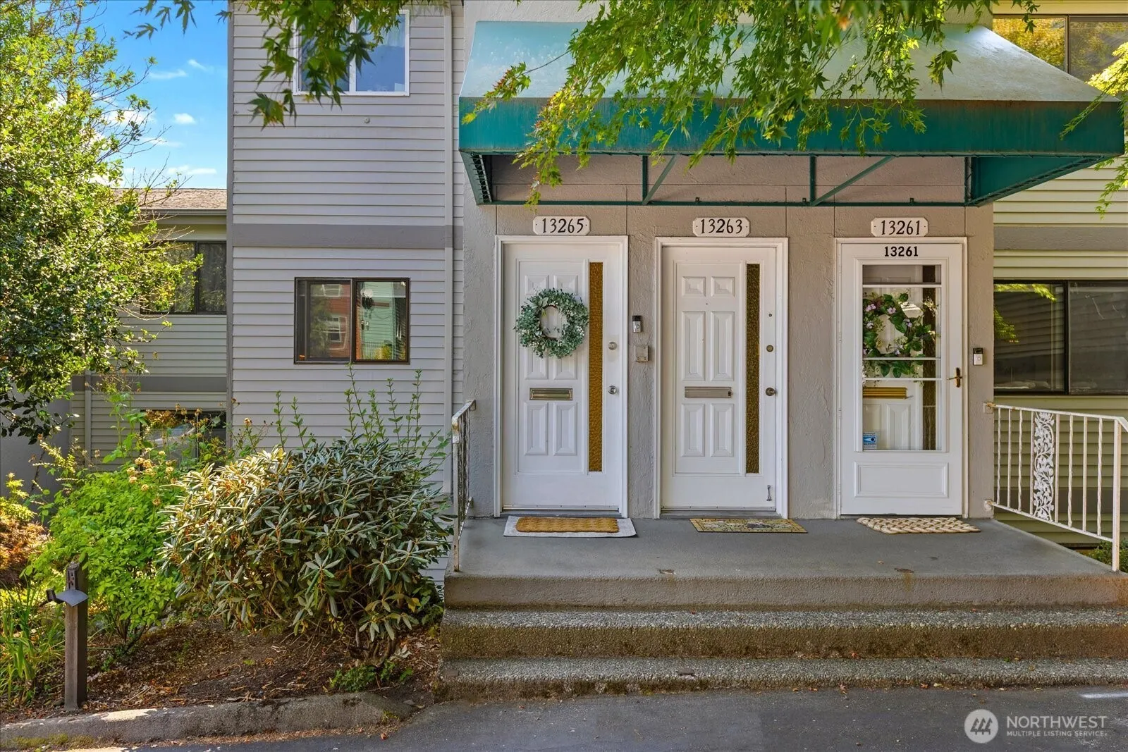 Property photo for 13265 15th Avenue Ne #b10, Seattle