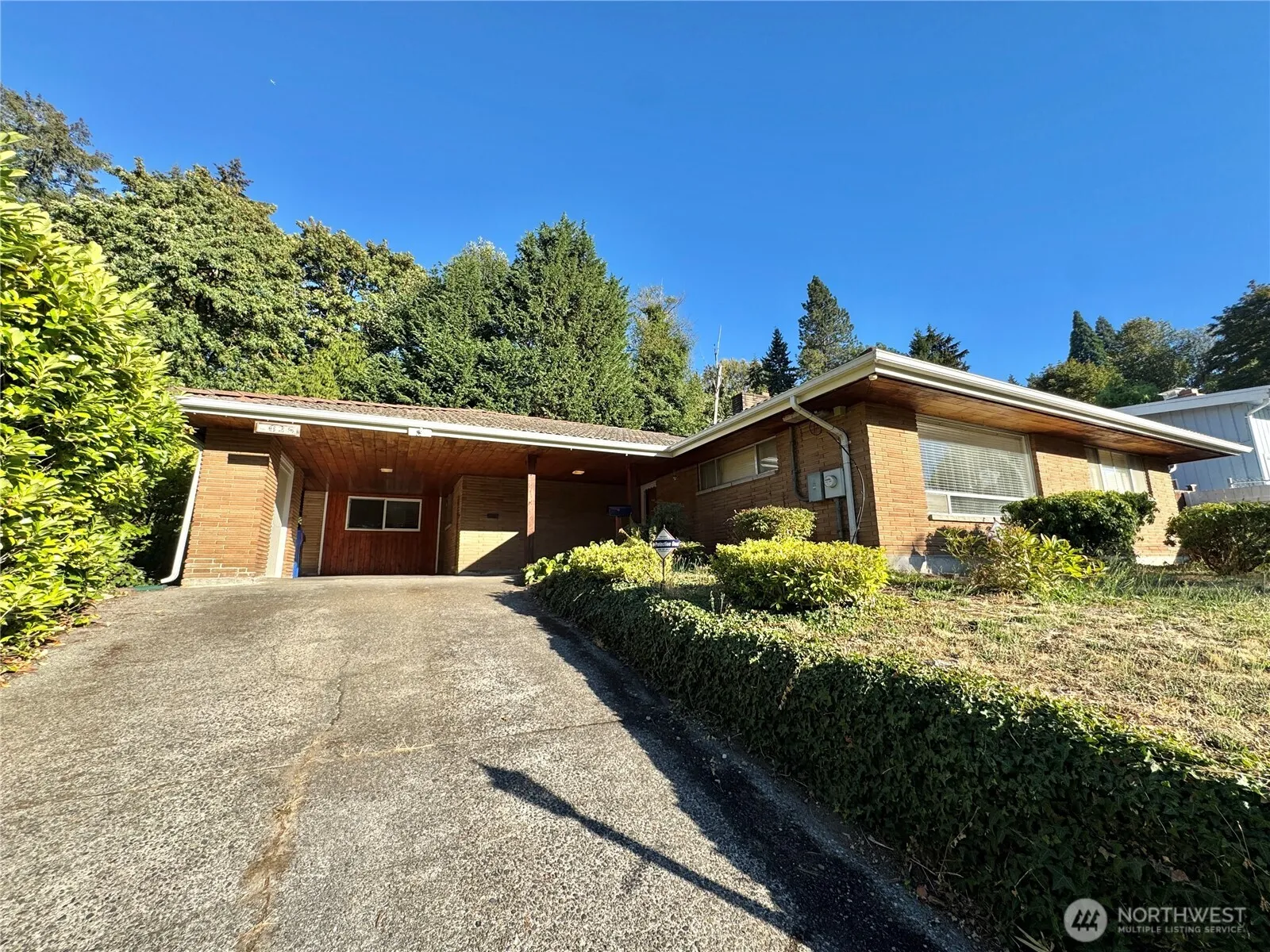 Property photo for 628 E Titus Street Ct, Kent