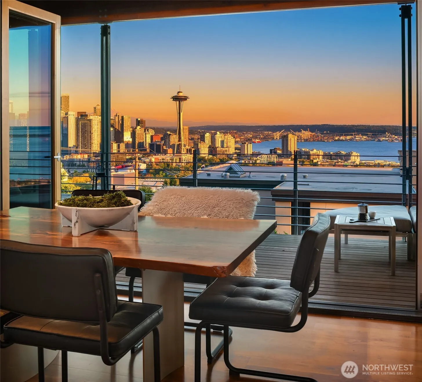 Property photo for 1215 Warren Avenue N, Seattle photo 2