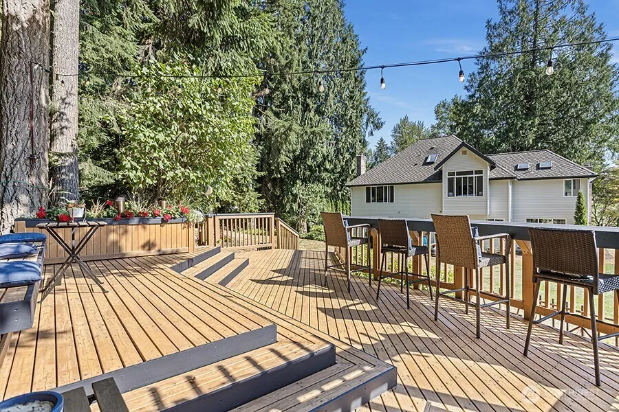 Property photo for 18929 203rd Avenue Ne, Woodinville photo 5