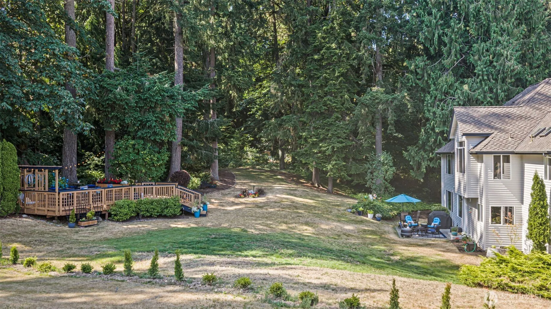 Property photo for 18929 203rd Avenue Ne, Woodinville photo 3