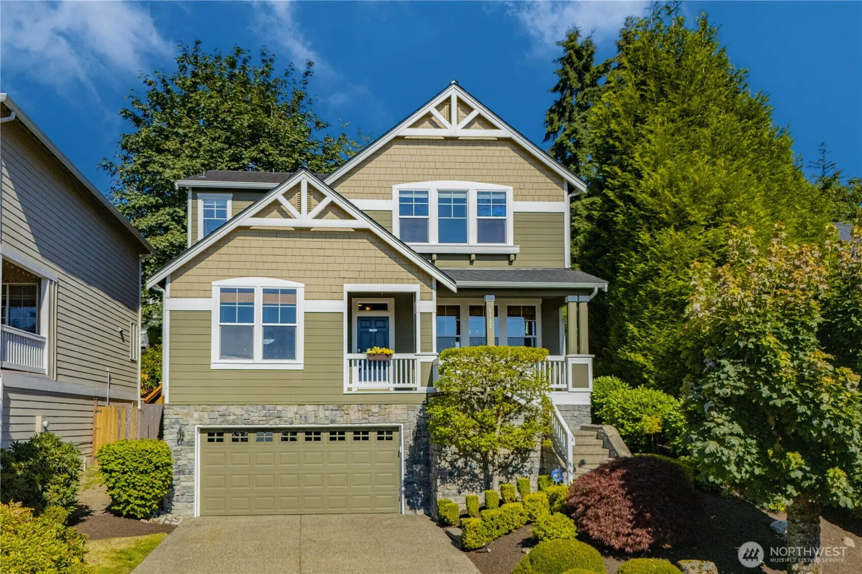 Property photo for 6432 166th Place Se, Bellevue photo 2