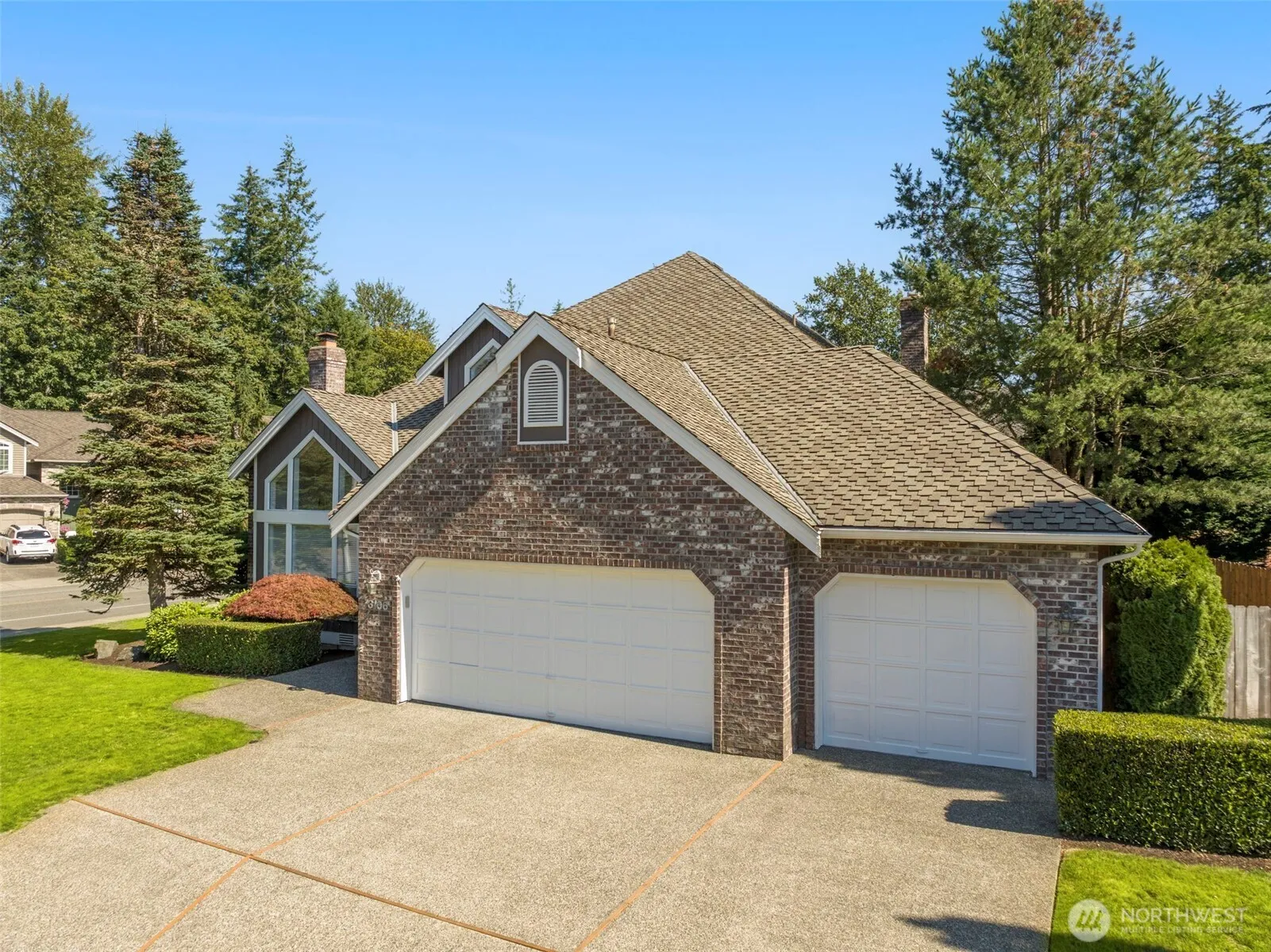Property photo for 3106 235th Avenue Se, Sammamish photo 2
