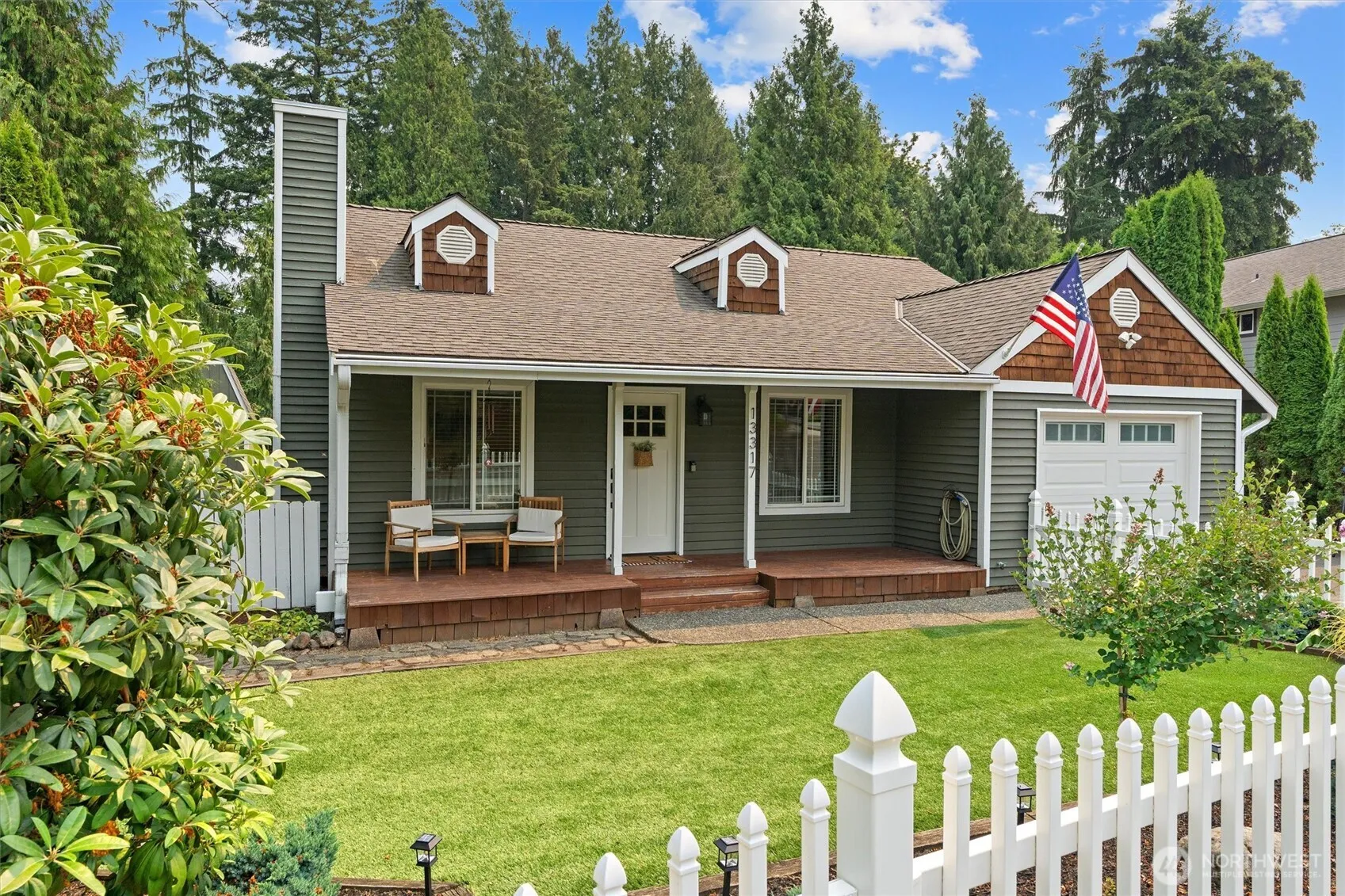 Property photo for 13317 58th Drive Se, Everett photo 2