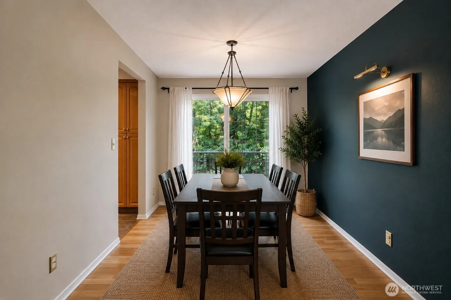 Property photo for 1636 Pierce Avenue Se, Renton photo 5