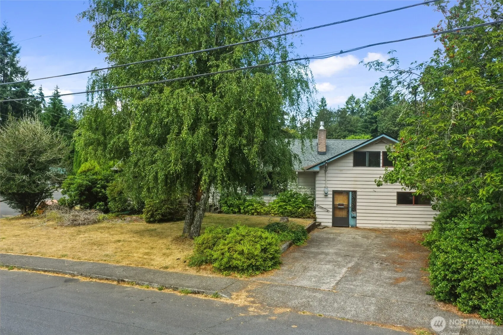 Property photo for 2130 Woodcrest Drive Se, Olympia photo 3