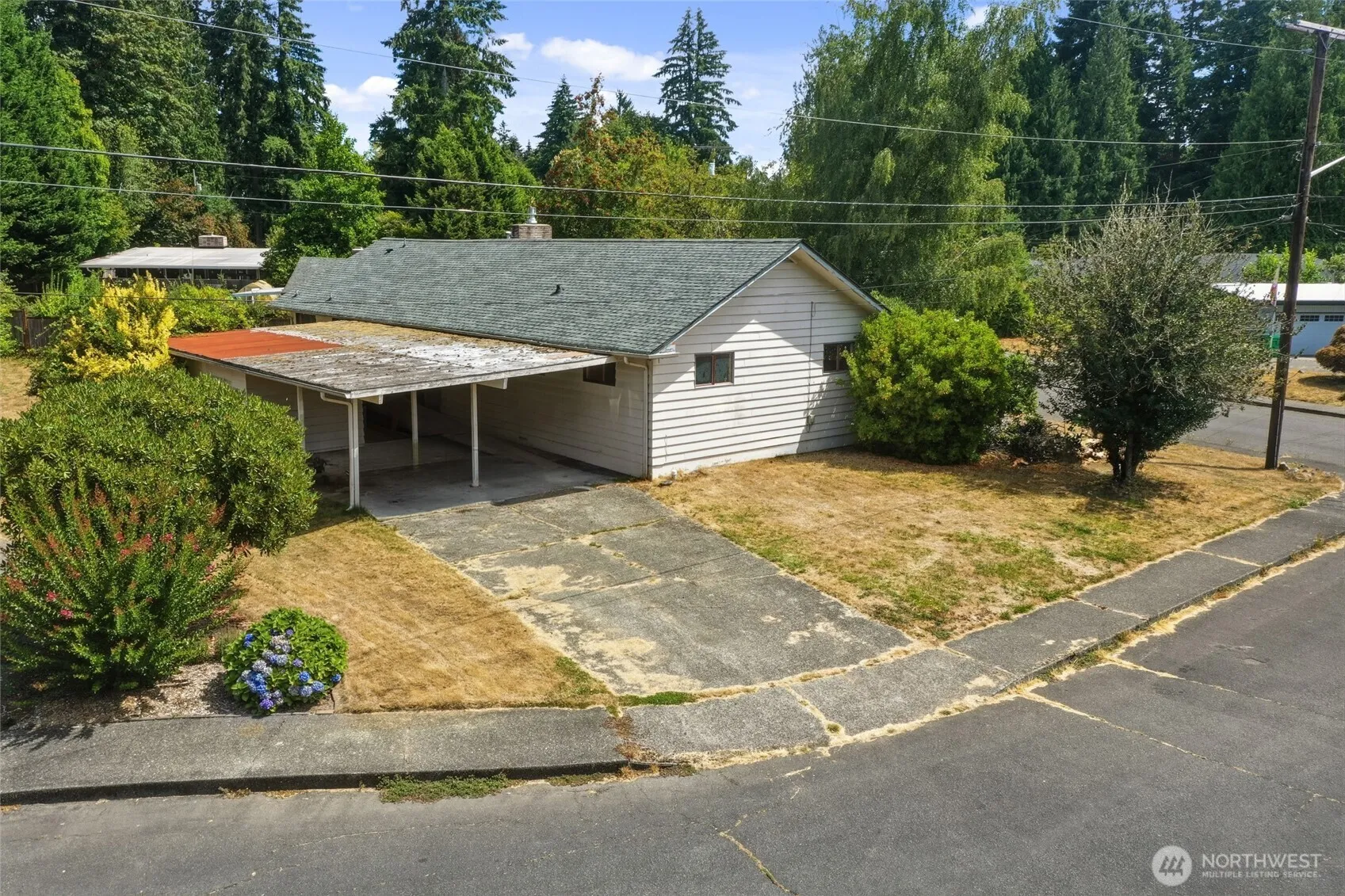 Property photo for 2130 Woodcrest Drive Se, Olympia photo 4