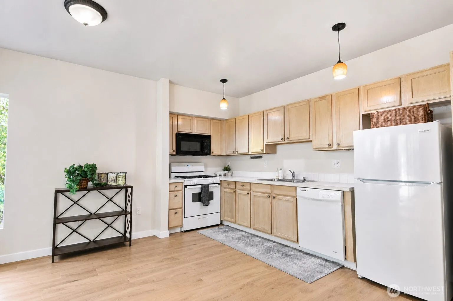 Property photo for 31900 104th Avenue Se #e105, Auburn photo 3