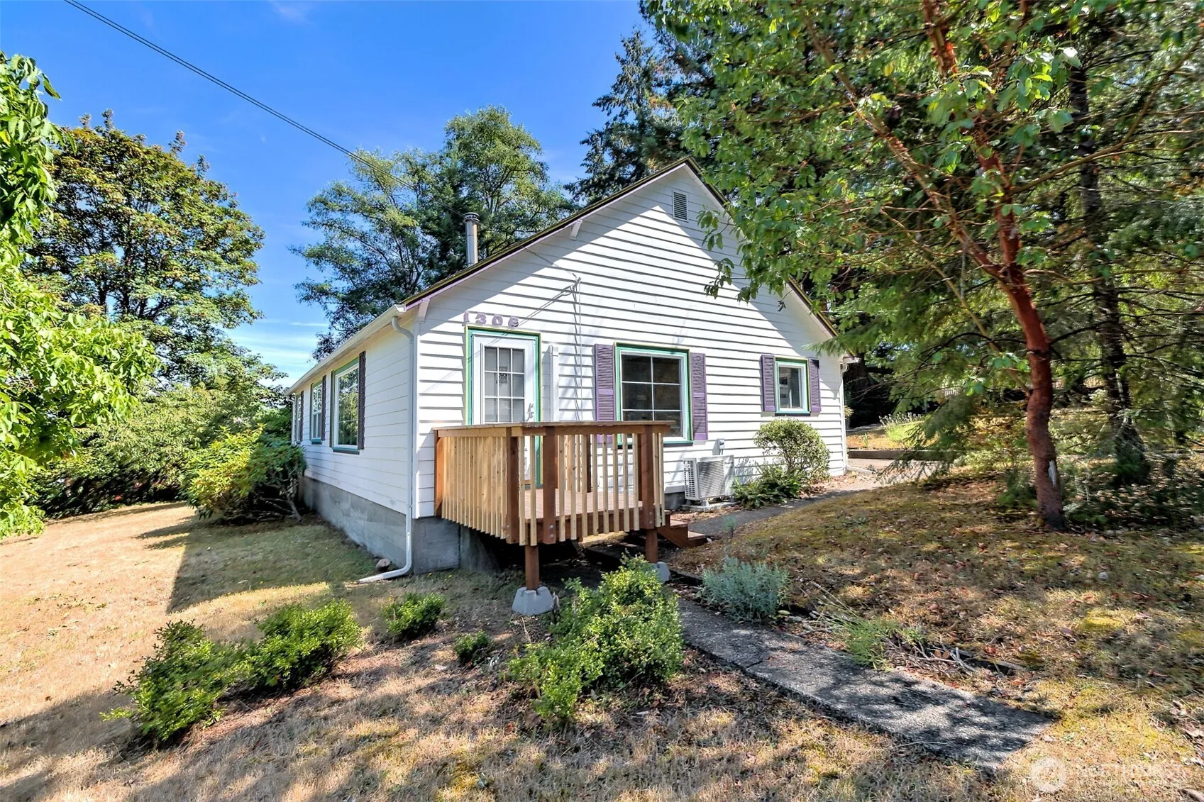 Property photo for 1306 Center Street, Shelton photo 4
