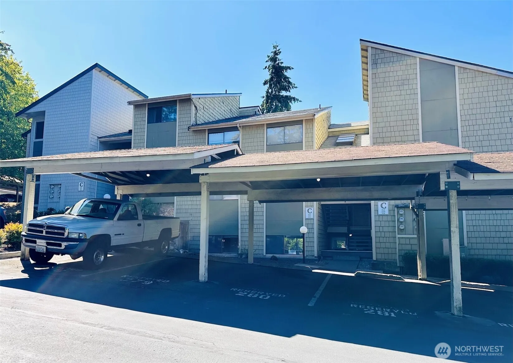 Property photo for 2020 Grant Avenue S #c301, Renton photo 2