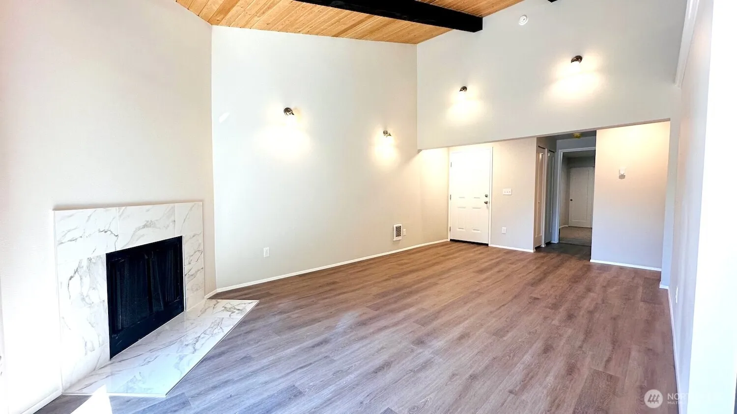 Property photo for 2020 Grant Avenue S #c301, Renton photo 5