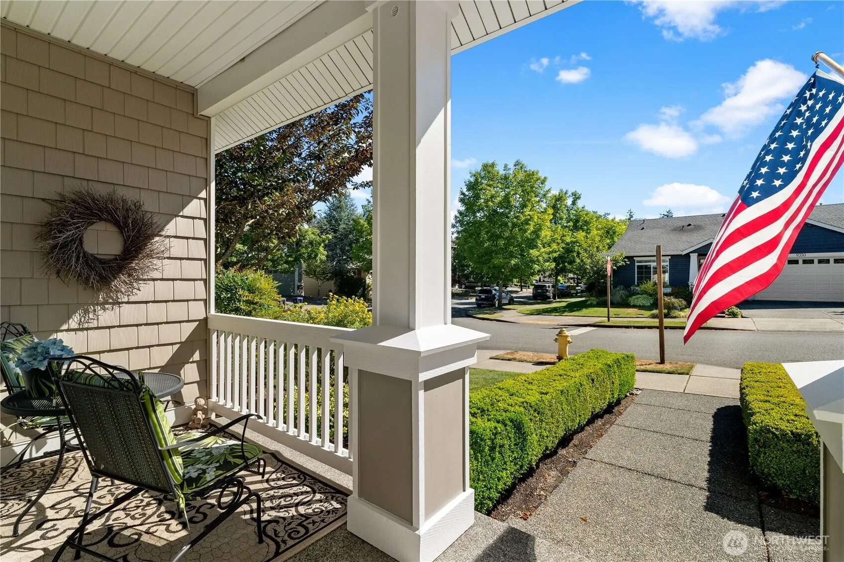 Property photo for 9329 Hebner Avenue Se, Snoqualmie photo 2